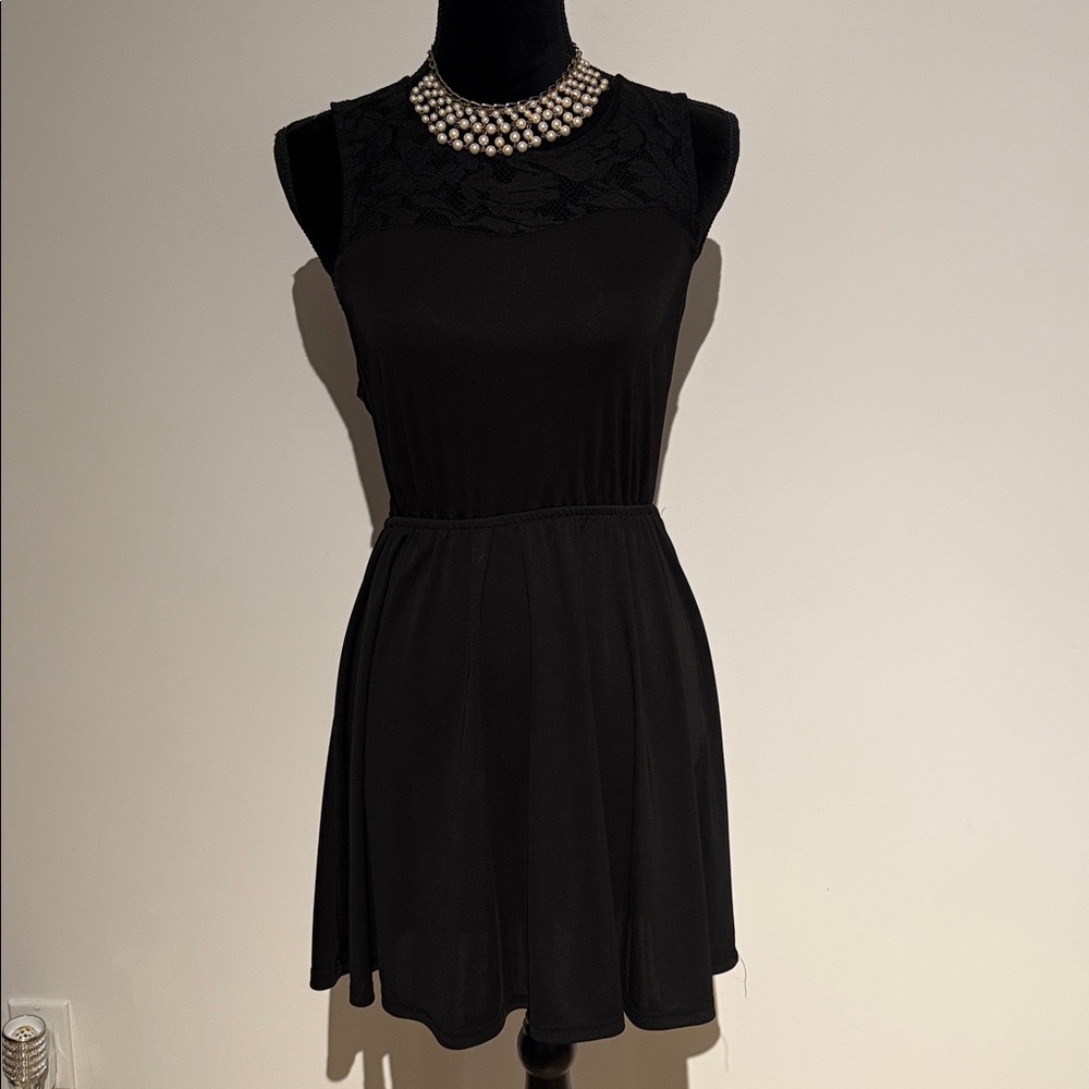 Zara black dress 🖤 small